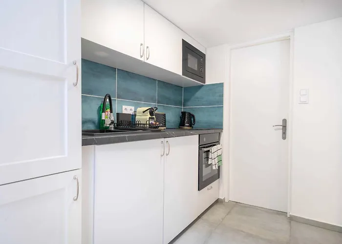 Apartamento Whistle & Bloom 2 Bedroom S13 *